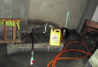 消毒餐具僅用洗潔精沖洗 包裝后送到農家宴