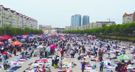 李村大集被注冊為3商標 家居互聯(lián)網(wǎng)廣告五花八門 李村大集被注冊為3商標 家居互聯(lián)網(wǎng)廣告五花八門