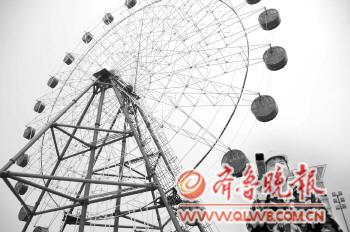 青島啤酒節(jié)嘉年華直擊:德意等設(shè)備來(lái)青 無(wú)敵大飛輪重磅亮相 青島啤酒節(jié)嘉年華直擊:德意等設(shè)備來(lái)青 無(wú)敵大飛輪重磅亮相