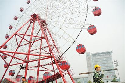 今年啤酒節更敞亮 大棚嘉年華月底安完 今年啤酒節更敞亮 大棚嘉年華月底安完