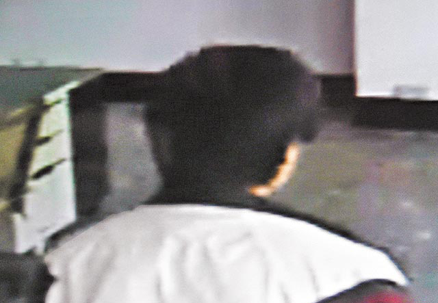 變態狼師性侵12女童千余次 被判4613年