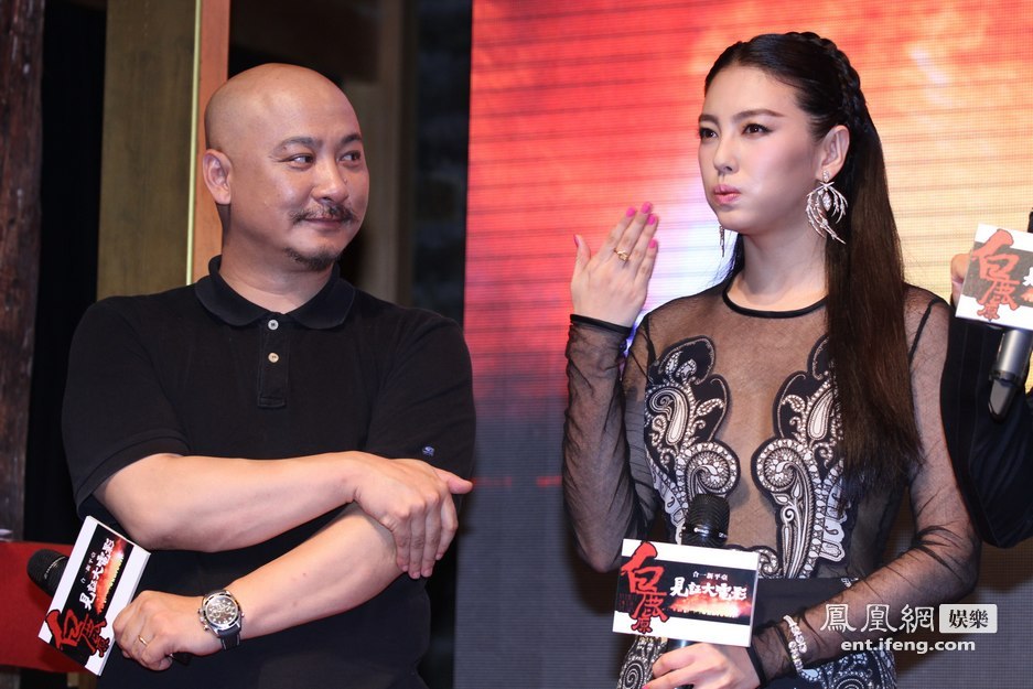 張雨綺透視裝汗流浹背 出席《白鹿原》紀錄片首映宣傳