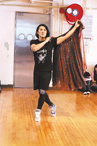 鄭伊健被問女友回避 鄭伊健被問女友回避