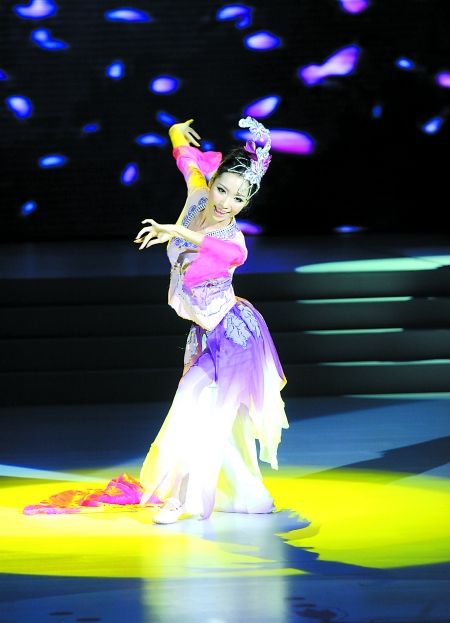 19歲女孩獲評重慶小姐 19歲女孩獲評重慶小姐