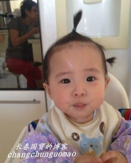 星二代賣萌黃磊女兒星味十足 盤點(diǎn)娛樂圈搞怪精靈