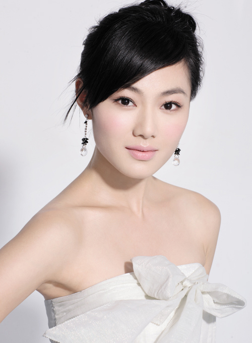 電視臺(tái)美女主播改名如換衣 被疑為求轉(zhuǎn)運(yùn)求生子