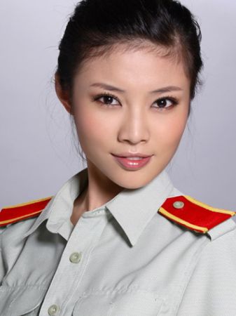 新一代軍藝校花盤點:殷桃姚琳娜成美女代表
