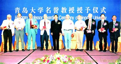 諾貝爾經濟學獎得主系青島大學名譽教授 曾參加抗日戰爭