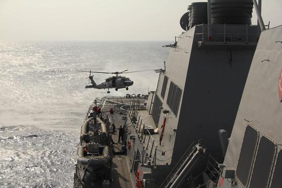 多艘美軍戰艦中國附近海域游弋 航母抵菲律賓