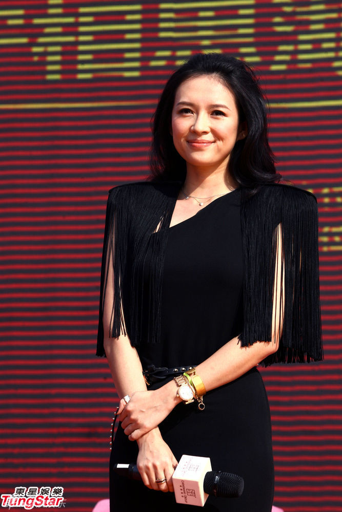 章子怡現身廣西參加活動