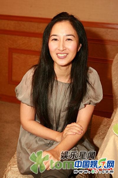 關詠荷身形發脹惹大肚疑云 張家輝話嘮聊不停