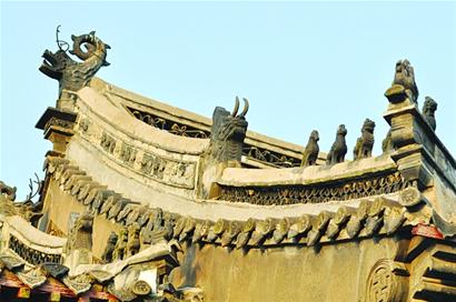 青島版平遙古城重現 鳳凰村青石小巷深宅大戶穿越時光