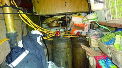 多部門聯合清查飯店液化氣安全隱患 多部門聯合清查飯店液化氣安全隱患