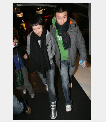 朱茵餐廳怒吼孫儷街邊發飆 揭娛樂圈“母老虎”