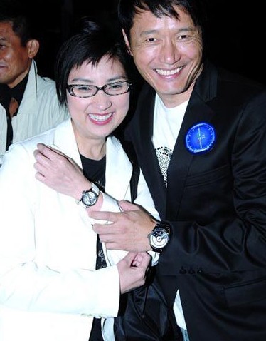 朱茵餐廳怒吼孫儷街邊發飆 揭娛樂圈“母老虎”