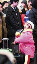 青島春運前小高峰持續三天 送客10萬