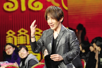 “宏迪”春晚隔19個節目