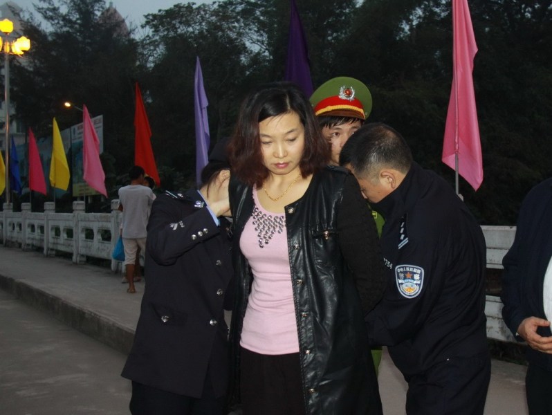 河北貪官攜情婦潛逃越南落網