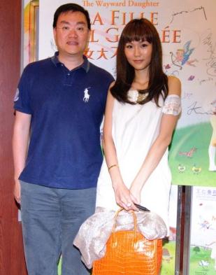 網爆香港豪門梁洛施李澤楷秘聞 傅明憲堪稱傳奇