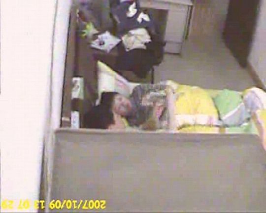 鄭大一附院一醫生被曝艷照 當事人稱不知情拒回應