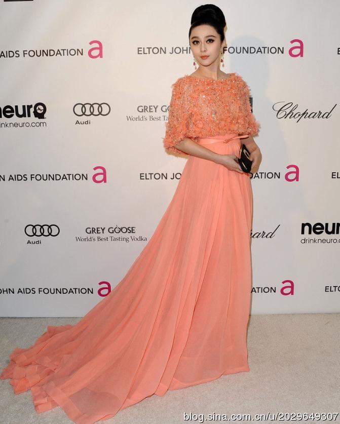 范冰冰奧斯卡之行PS前后對(duì)比圖流出 網(wǎng)友：瘦點(diǎn)會(huì)更美