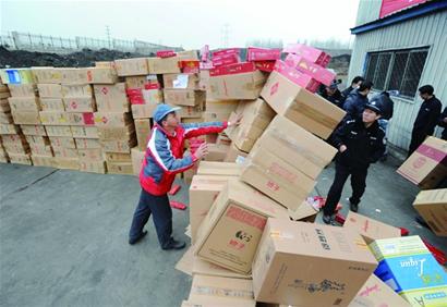 我市昨銷(xiāo)毀一批假冒卷煙 970萬(wàn)支假煙送進(jìn)熱電廠焚燒發(fā)電3000度