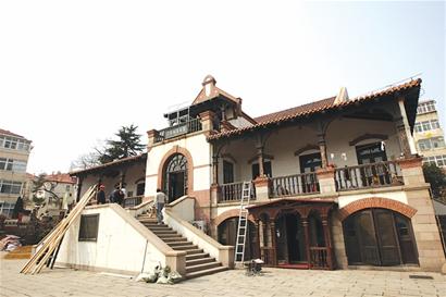 康有為故居白蟻出沒 門框陽臺全更換 康有為故居白蟻出沒 門框陽臺全更換